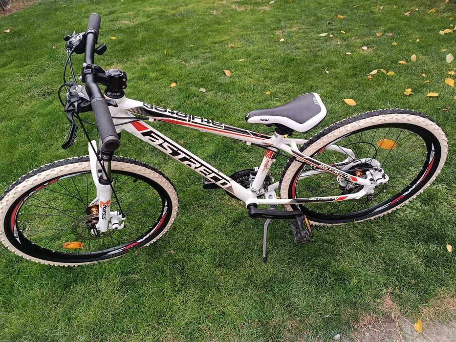 24" Детски Алуминиев Велосипед Astreko употребяван