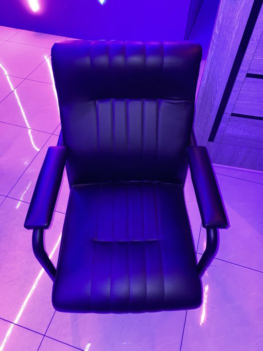 Kreslo game club yengide turibti  kam ishlatilgan