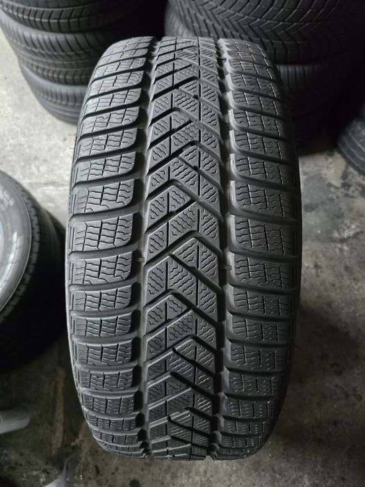Pirelli 255/45 R19 104W MS iarnă