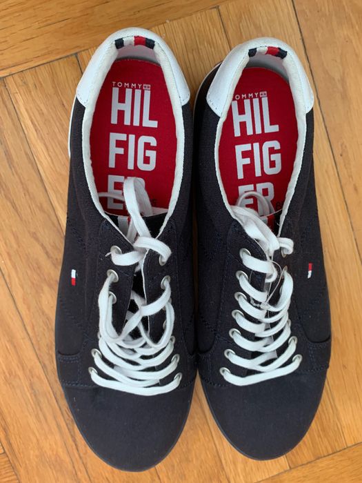 Нови обувки Tommy Hilfiger- № 41