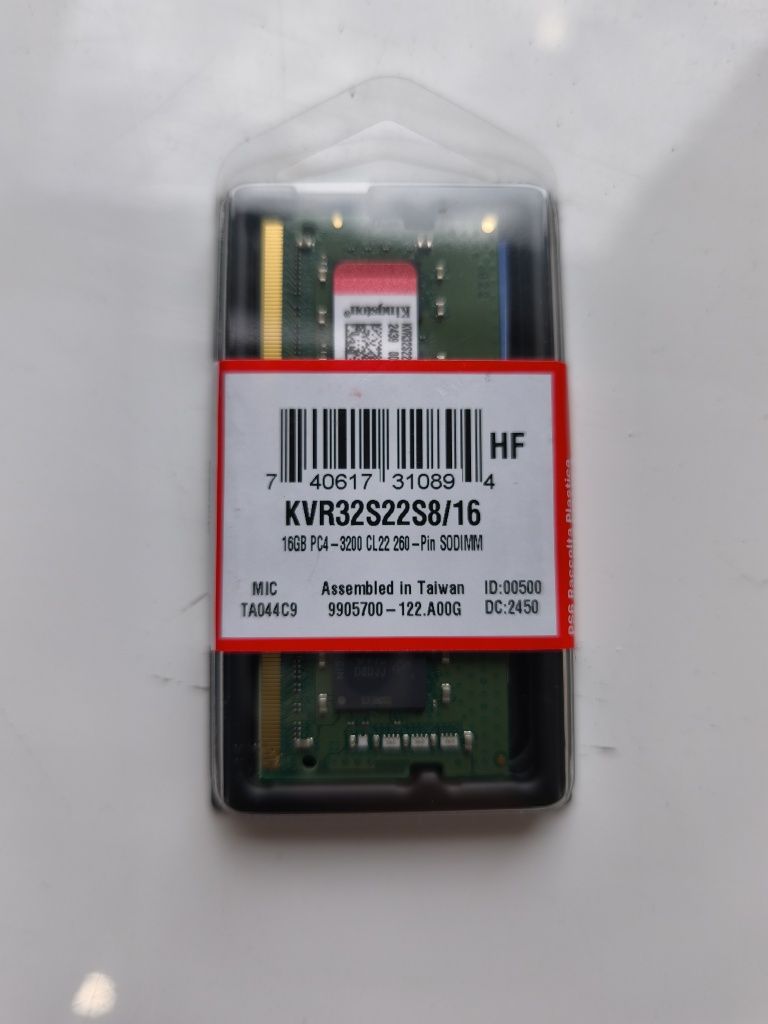 Продам оперативную память Kingston DDR4 на 16гб