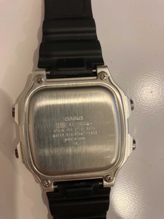 Ceas digital Casio AE-1200WH, curea de plastic