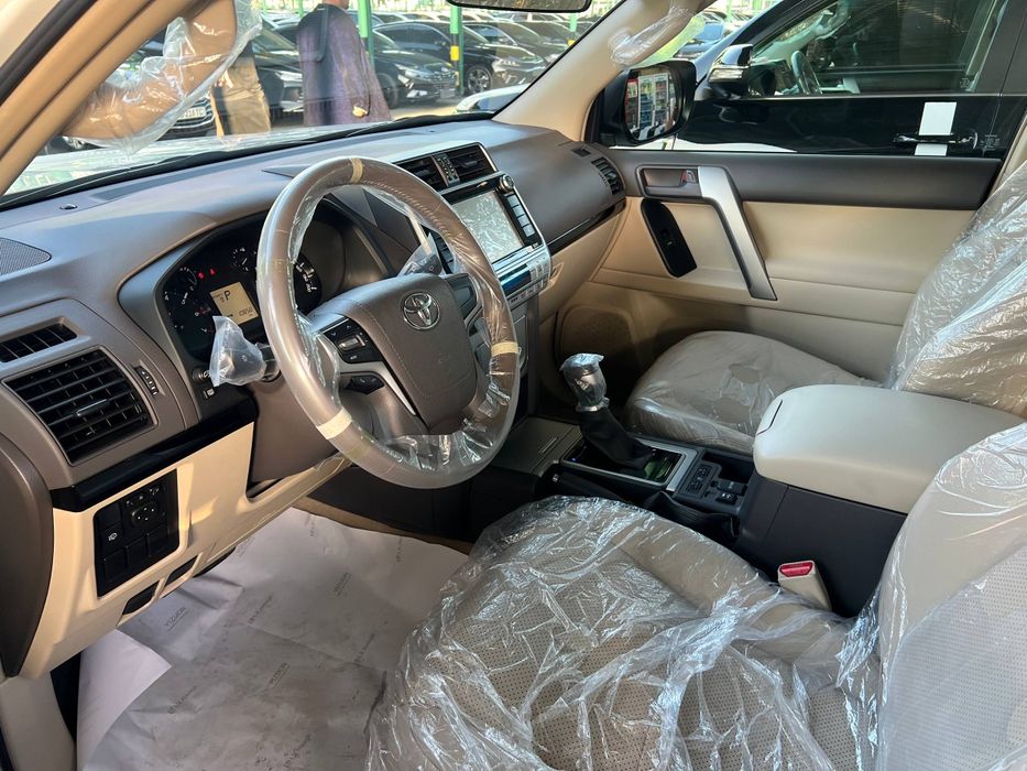 Toyota Land Cruiser 150