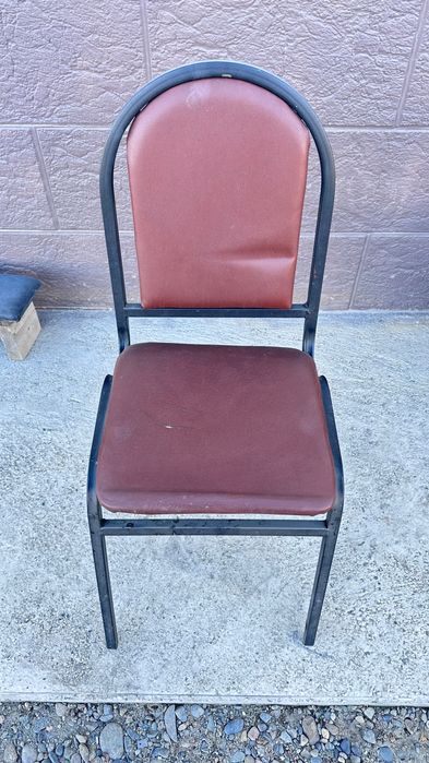 продам стулья разные в хорошем сост