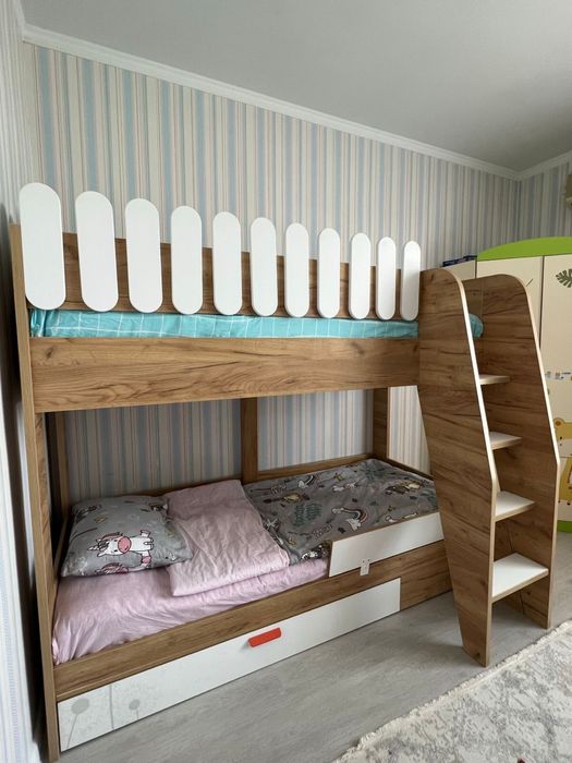 Срочно продам детскую кровать