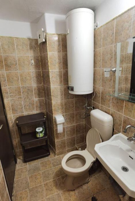 Дава се под наем Двустаен апартамент в Варна, Възраждане 1 - 50 кв.м за 350 € - Снимка #5