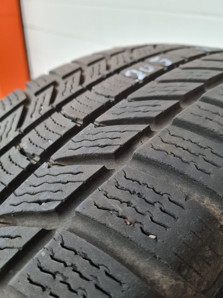 Зимни гуми 2 броя CONTINENTAL WinterContact TS870P 205 60 R16 дот 3823