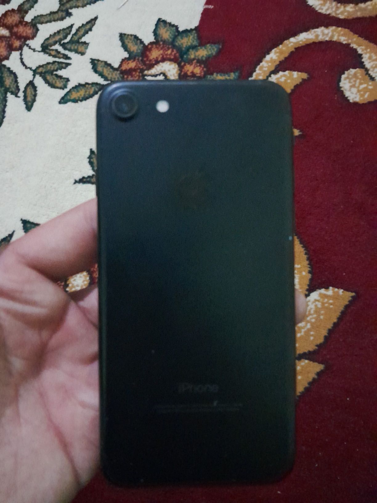 Iphon 7 sotiladi 850 ming