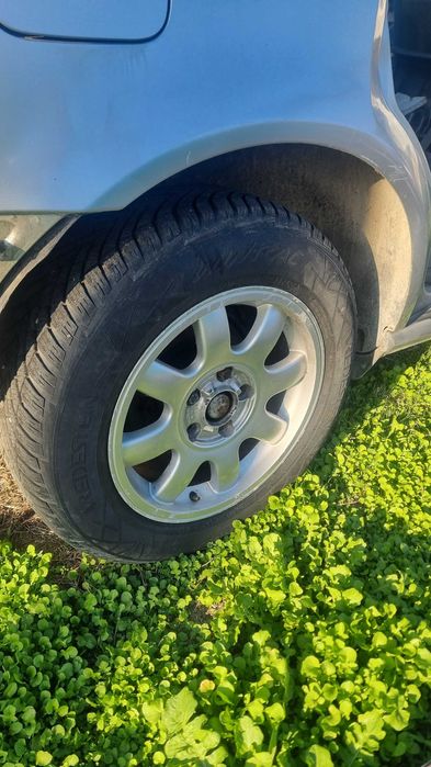 Гуми с джанти R15