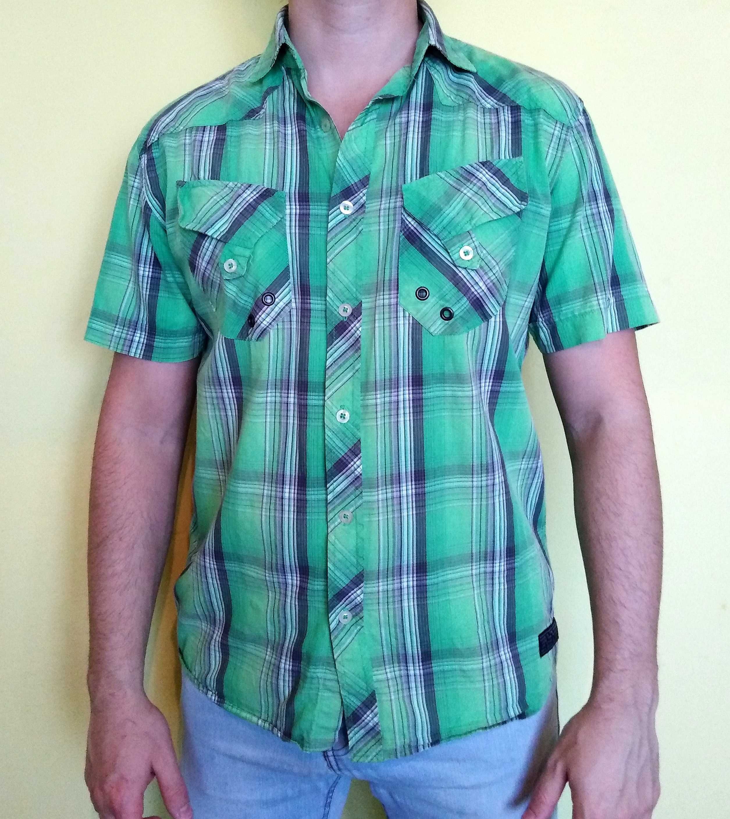 4 броя мъжки ризи нови различни с къс и дълъг ръкав размер S