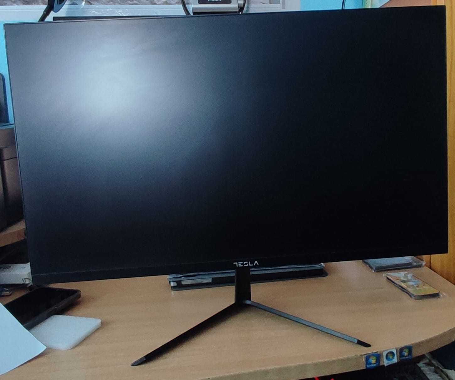 Vând PC complet placă bază ACER și CPU XEON 3 gHz cu sistem audio