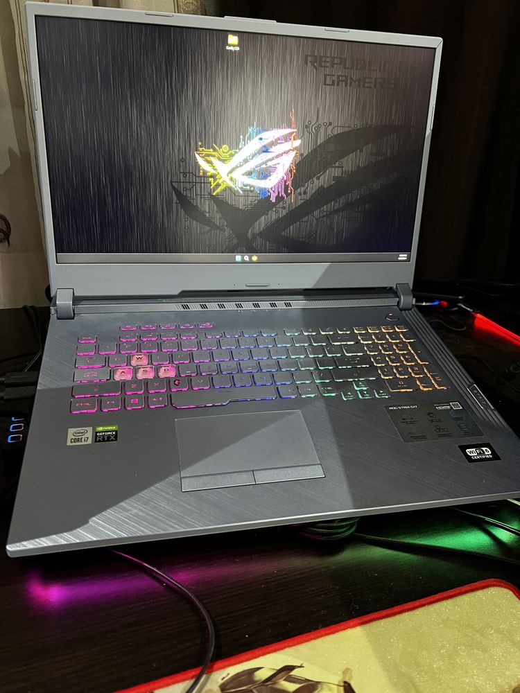 Laptop Gaming Asus ROG Strix G17, 17.3”, intel i7-10750H, RTX 2060 6Gb