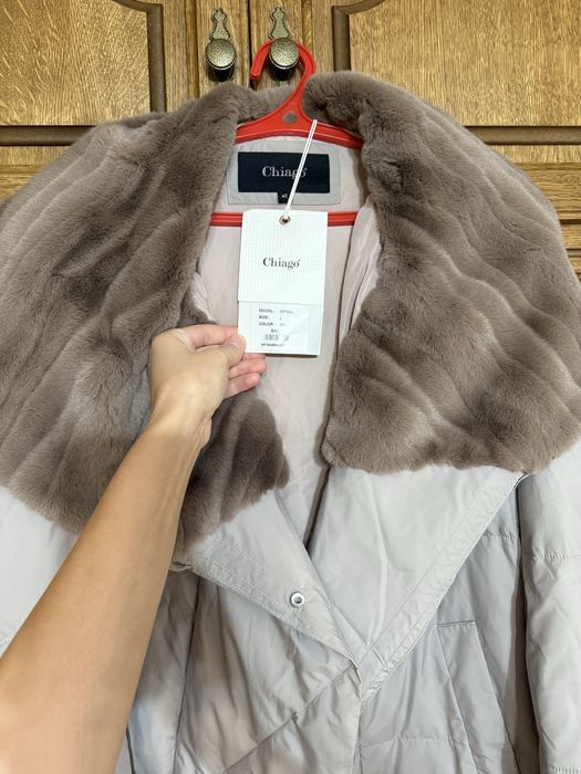 Пуховик женский длинный