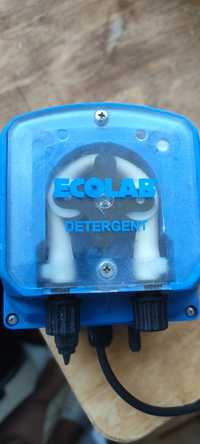 Дозатор за препарат за миялня машина ECOLAB
