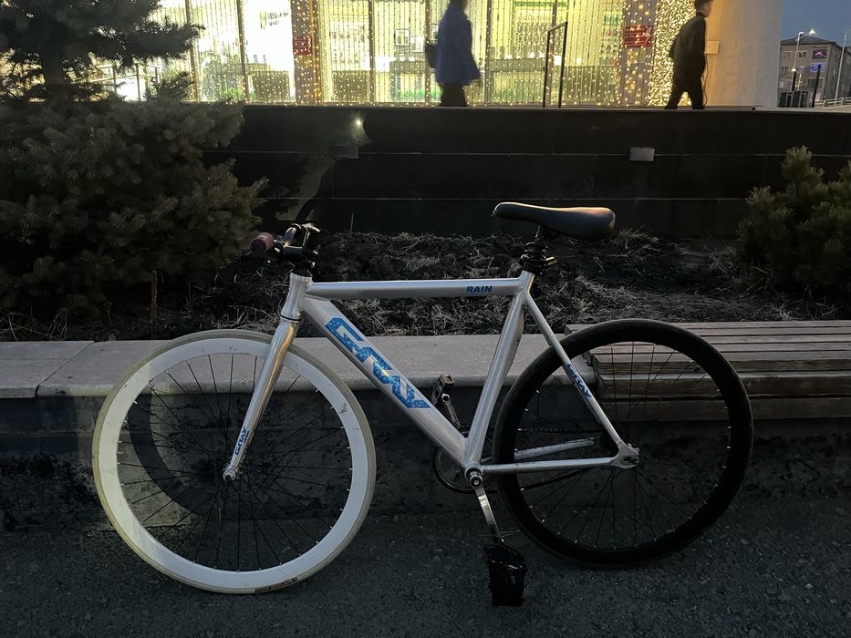 Фикс gray rain со стрепой вместе