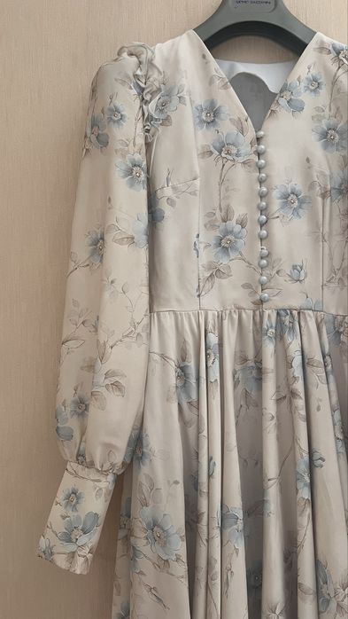 Продается нарядное платье