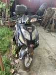 Scuter 49 cm cu carena lunga
