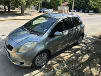 Toyota Yaris автомат