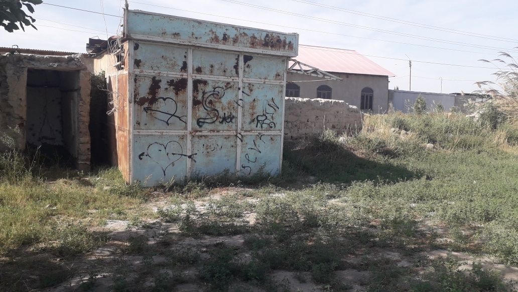 Будка темирдан ясалган