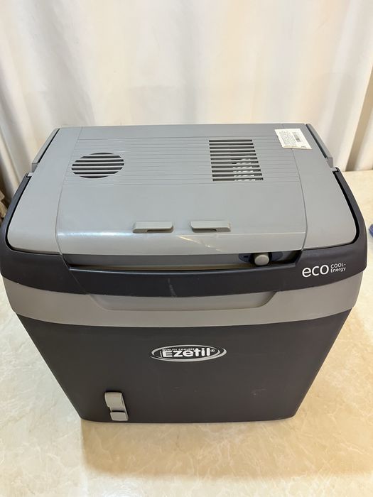 Холодильник для авто Ezitel E26