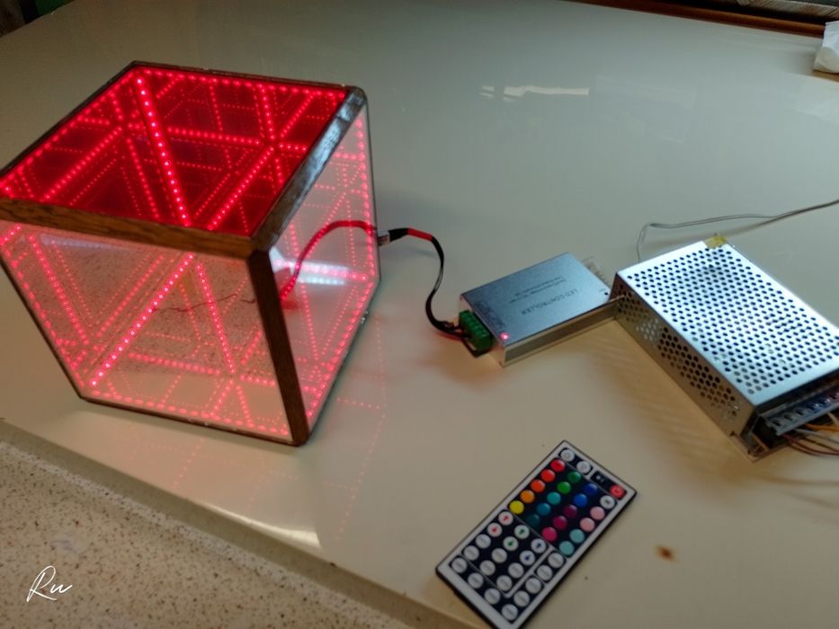 Нощна лампа Led Infinity cube