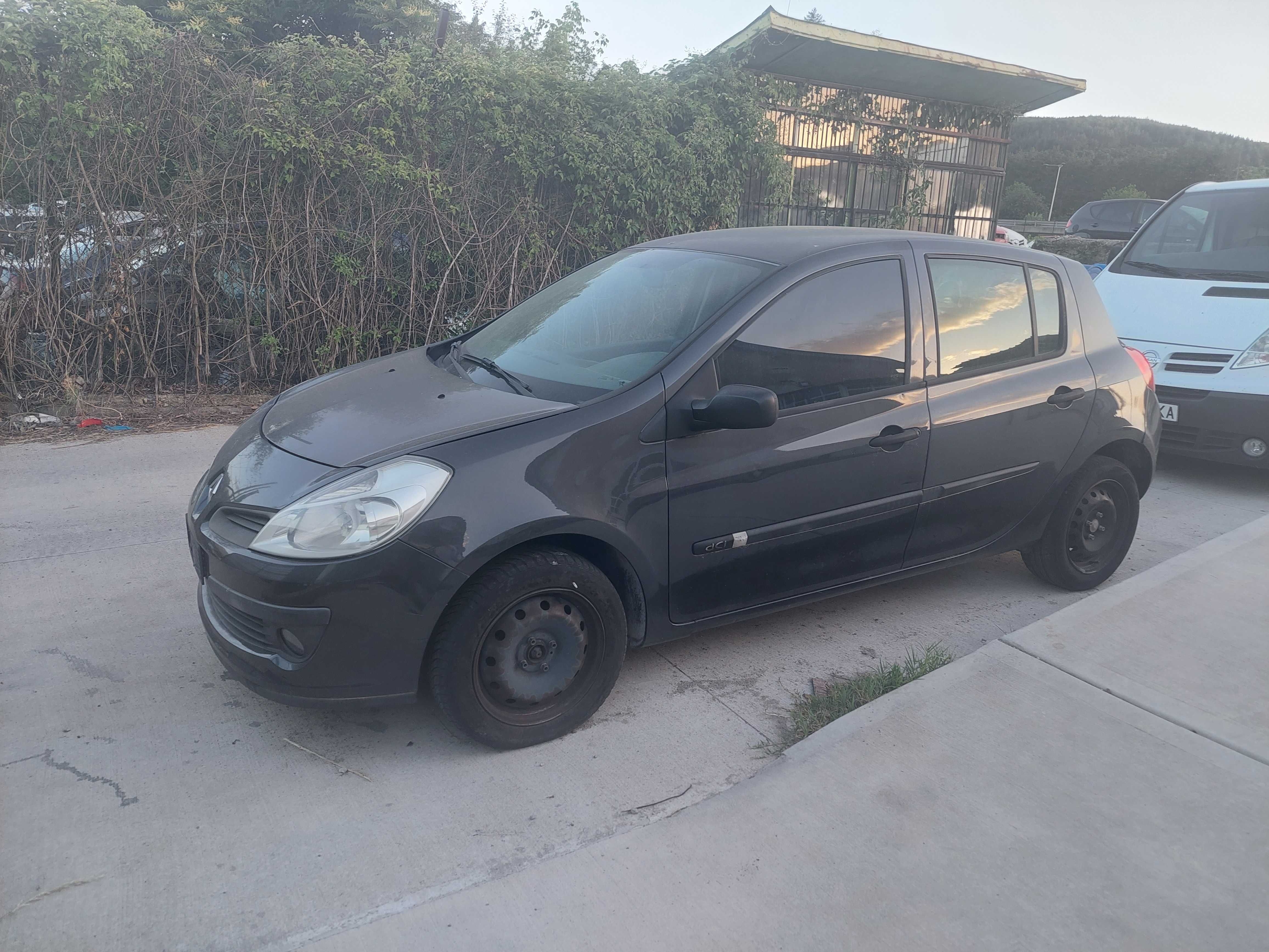 Renault Clio 1,5 dci, Рено Клио на части!
Юли 2007
