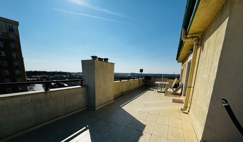 Apartament 3 camere Cosmopolis rar si exclusiv terasa 100mp + parcare