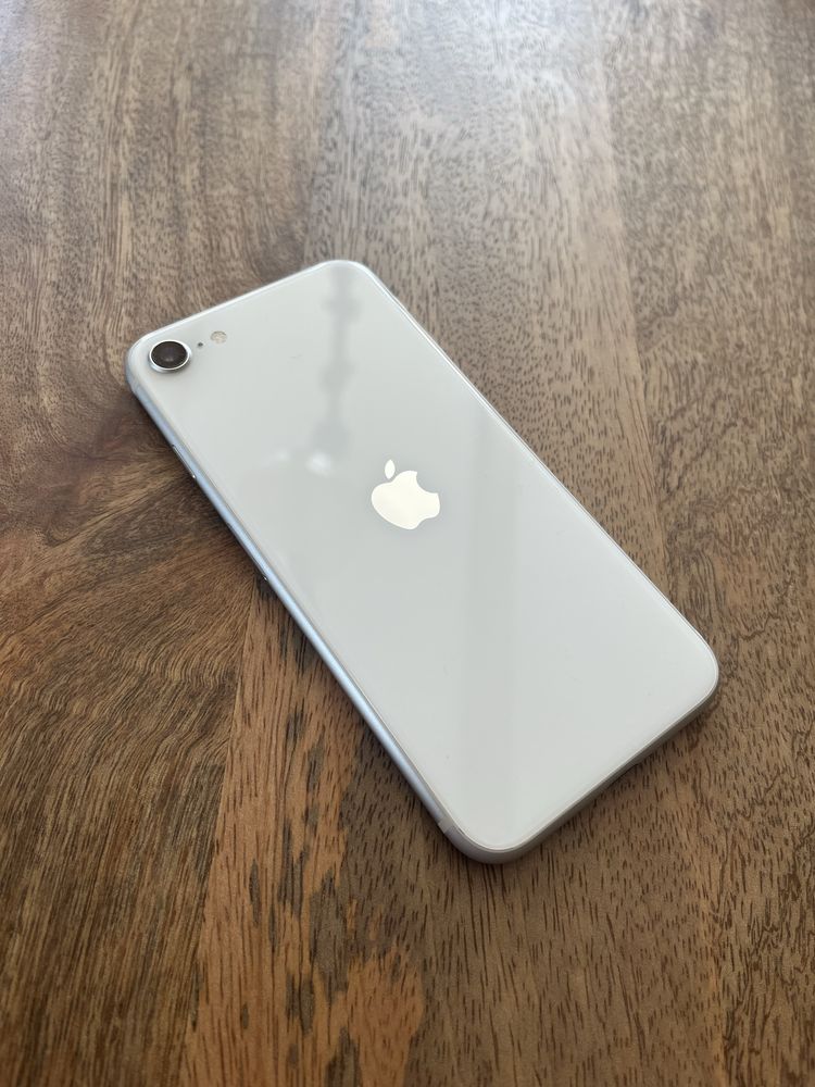 iPhone SE 2020 128GB
