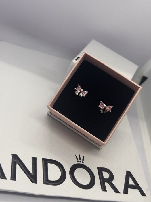 Пандора обеци Pandora