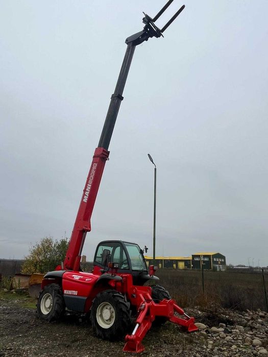 Incarcator telescopic Manitou model MVT 1332 SL