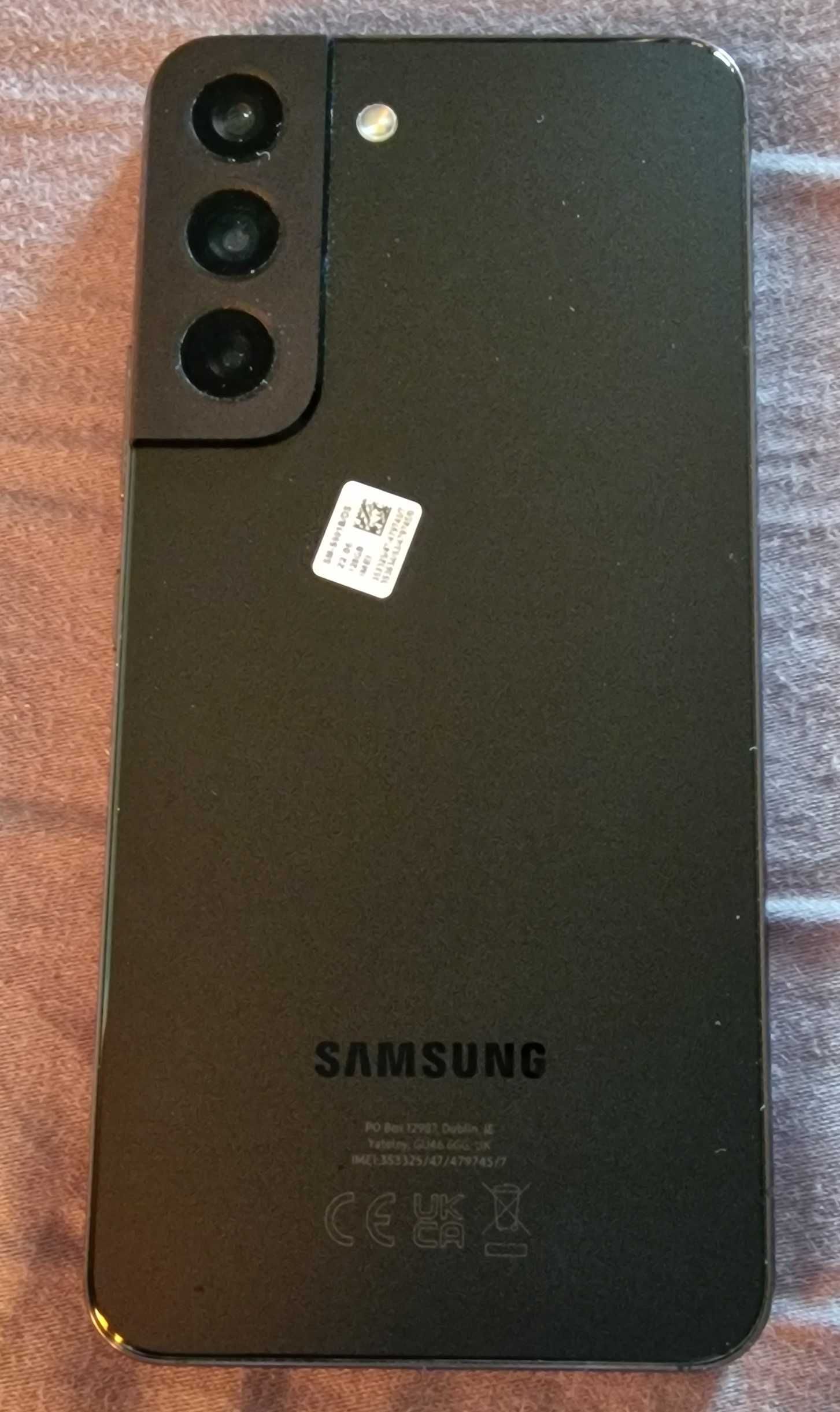 Samsung S22 128 с гаранция
