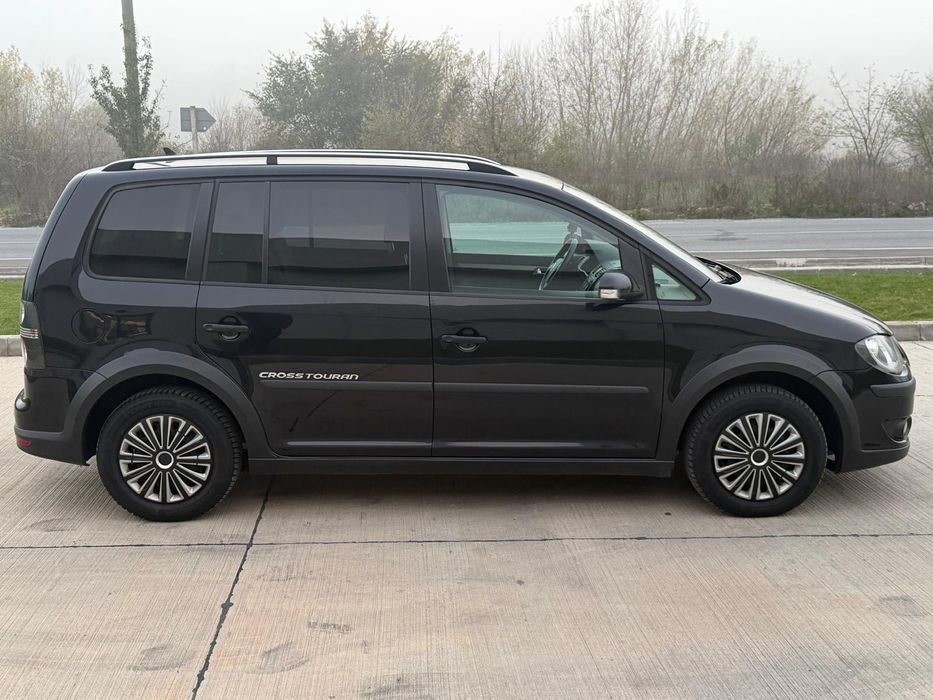 Vand VW Turan-Cross 2.0TDI