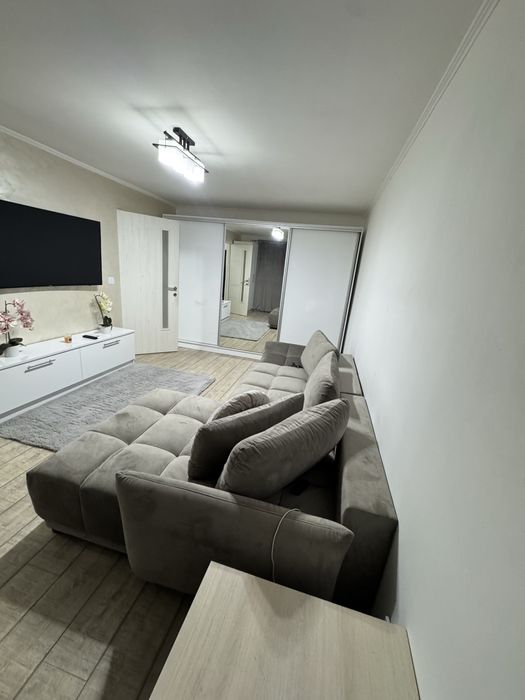 Inchiriez apartament 1 camera