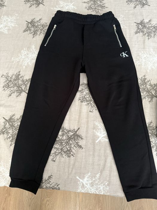 Спортен екип Calvin Klein