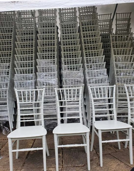Scaune Chiavari Tiffany Mures