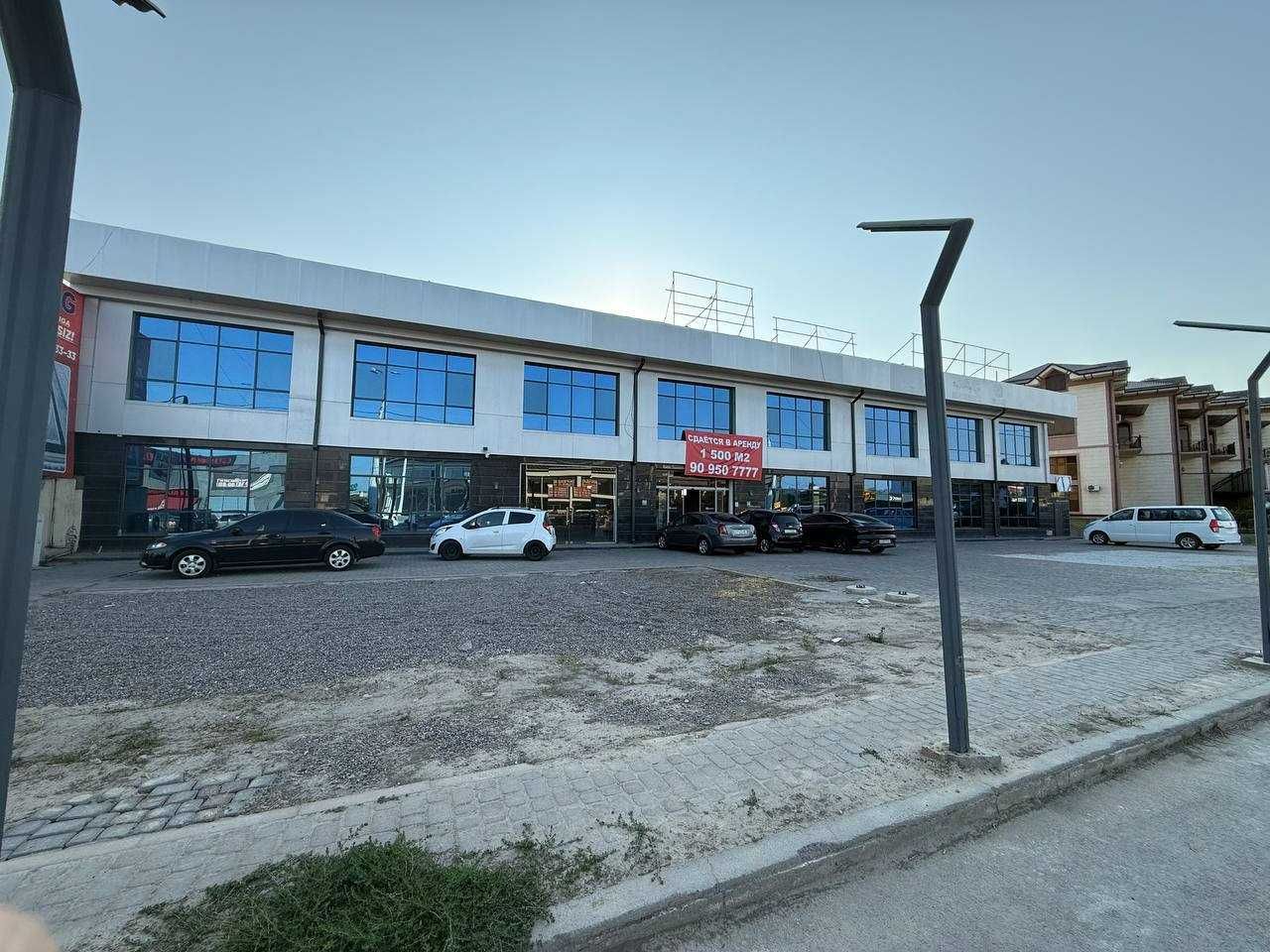 Аренда Автосалон, Сервис, 1500 М2 Сергели мошина бозор йулида