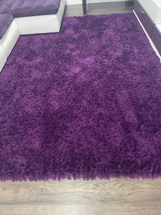 Vand covor in stare foarte buna