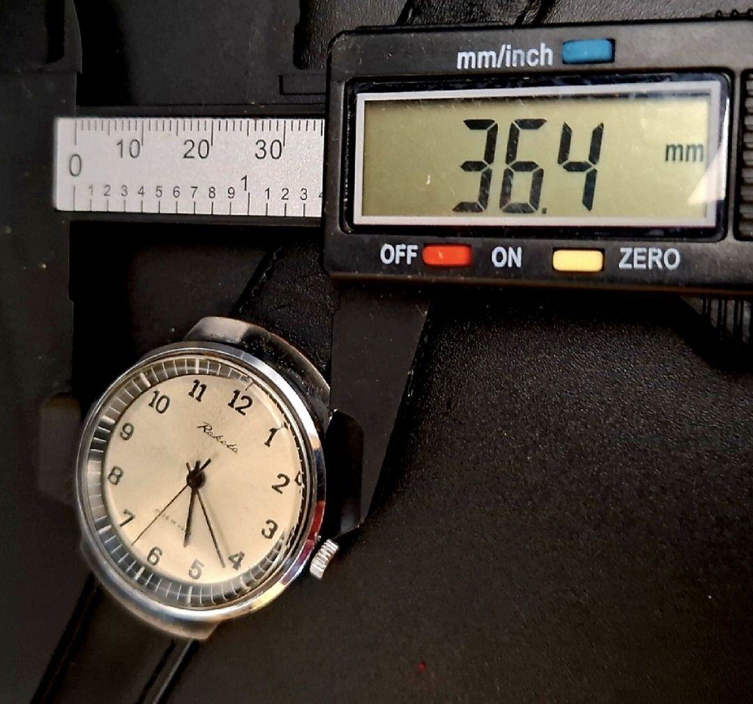 Ceas mecanic Raketa