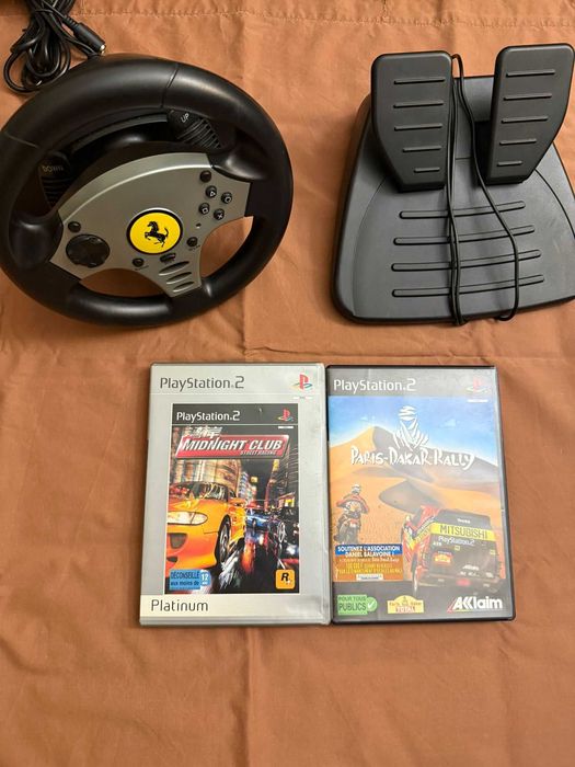 Volan + Jocuri PlayStation2