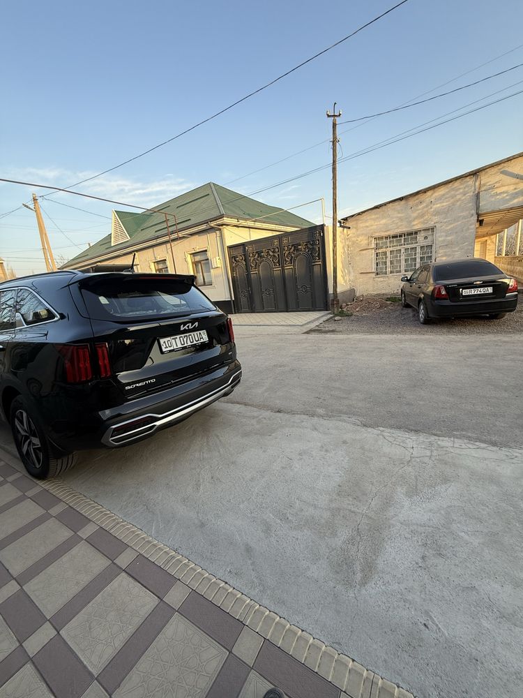 Kia Sorento sotiladi Yevro 6 furaga obmen bor