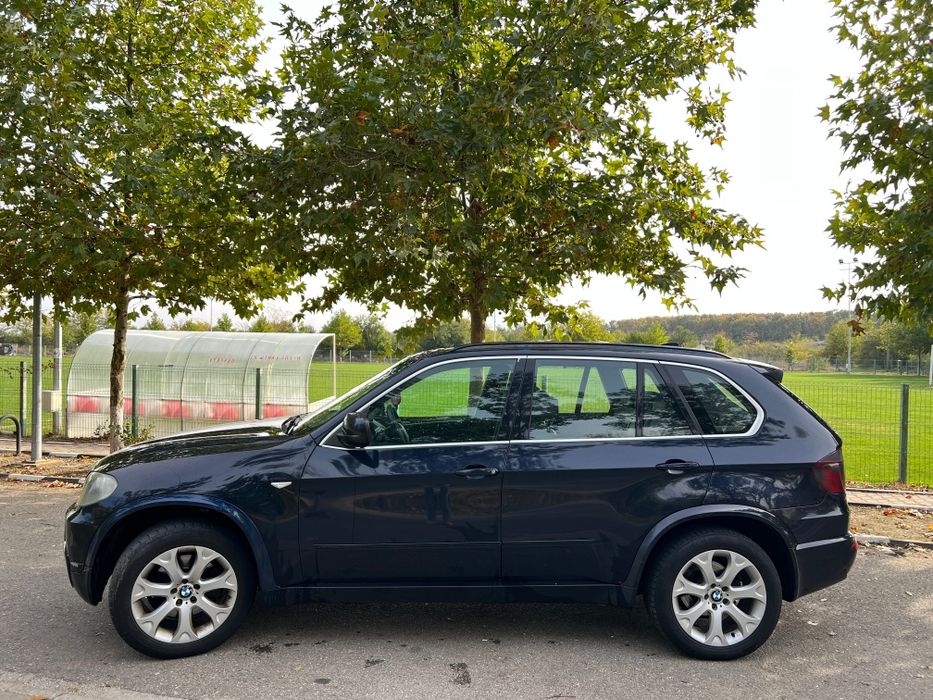 Vând bmw x5 e70 2008
