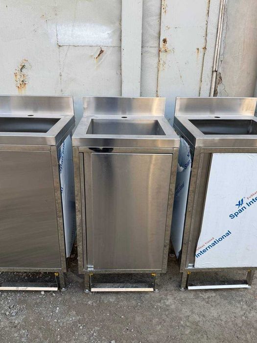 Бесконтактная ( педальная ) мойка. рукомойник