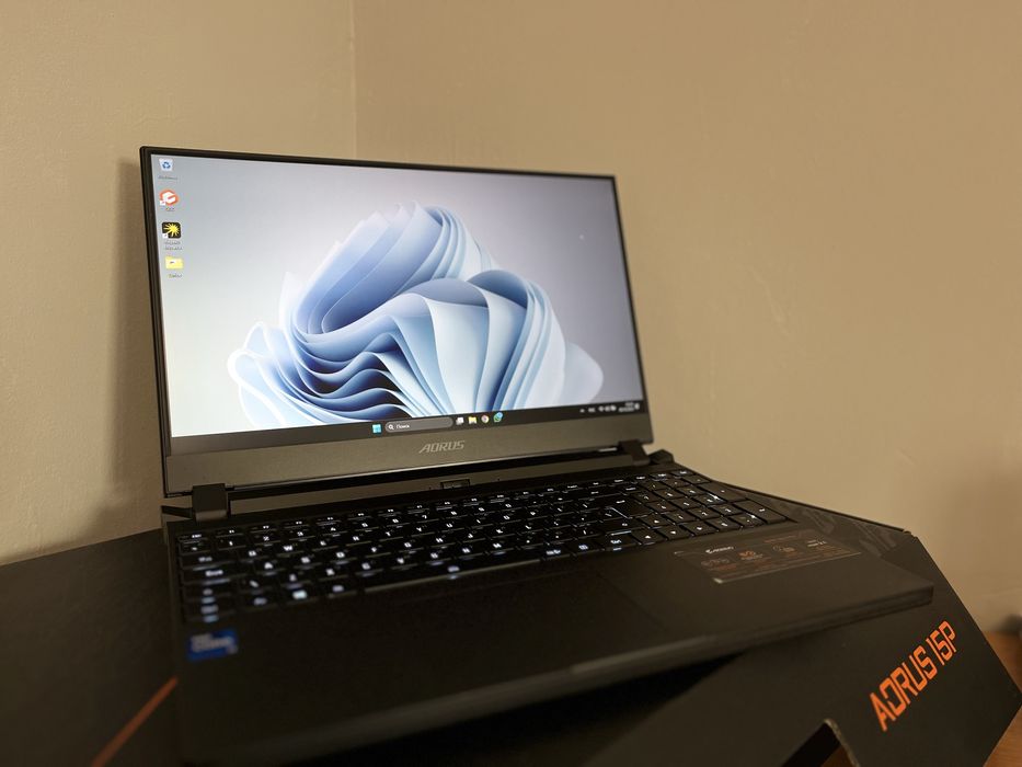 Игровой ноутбук Gigabye AORUS 15P XD i7 300Hz RTX 3070