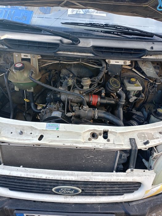 Ford transit stare foarte buna 2,5 turbo