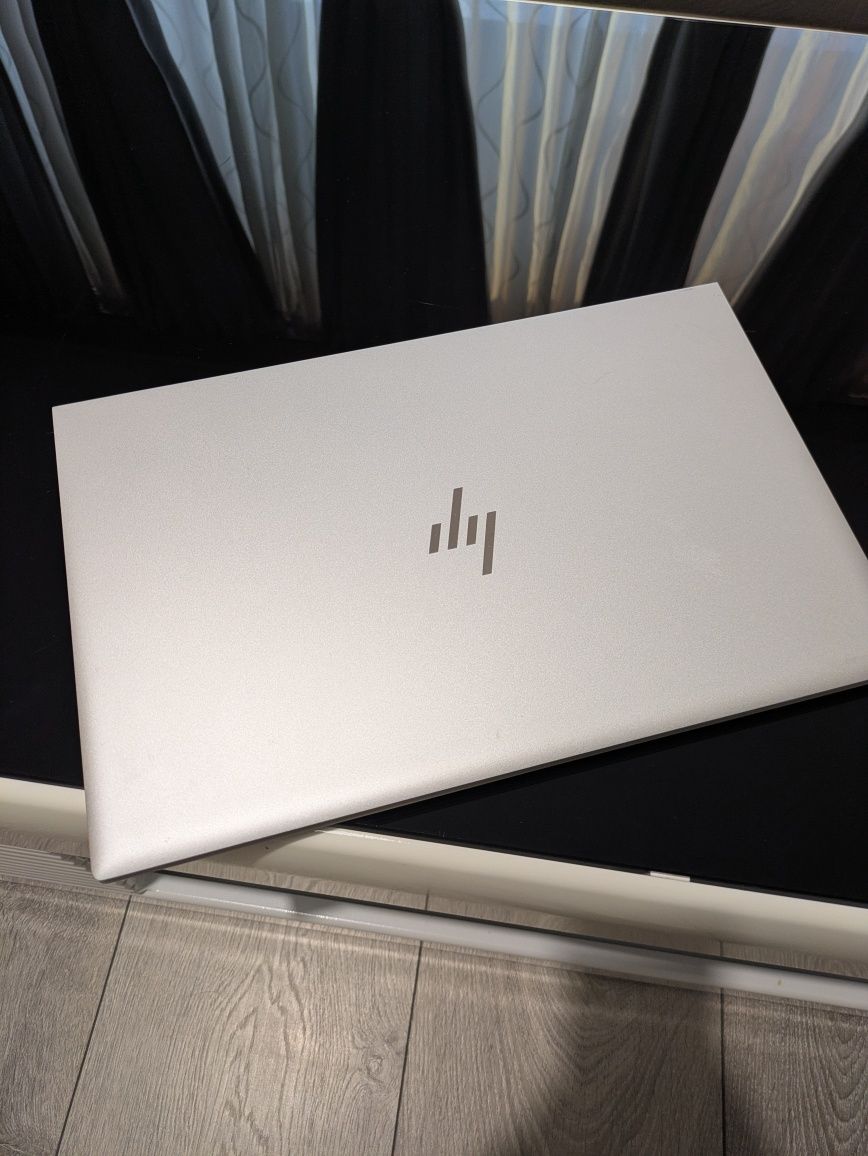 HP Elite book 850 G8