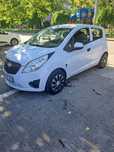 Vând chevrolet spark