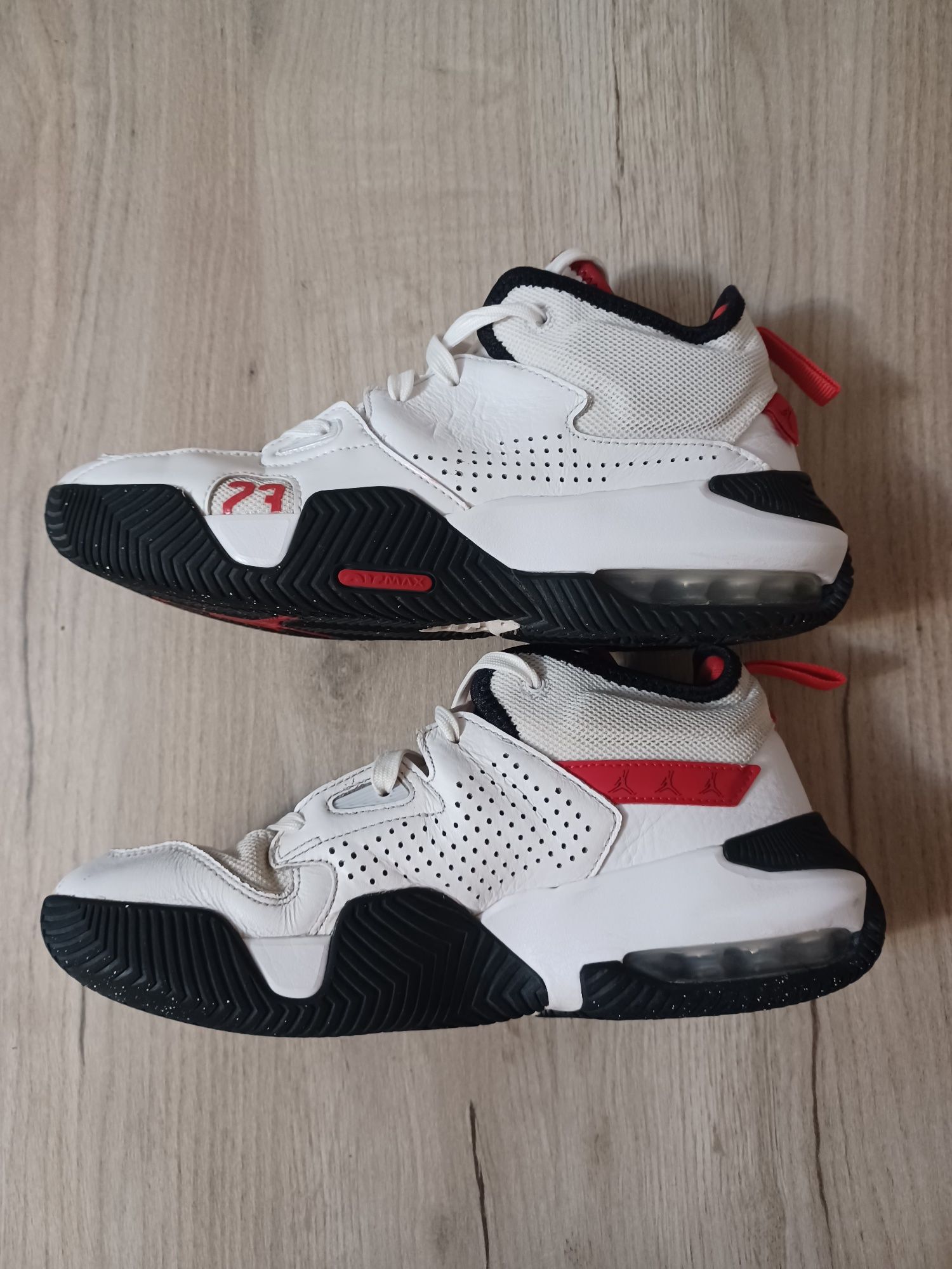 Маратонки Nike Jordan