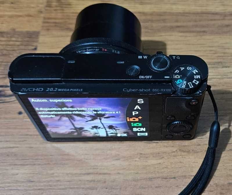 camera foto Sony DSC-RX100