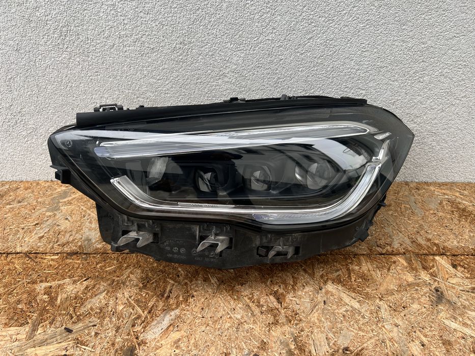Far stanga Mercedes GLA H247 W247 Full LED Multibeam Original Europa