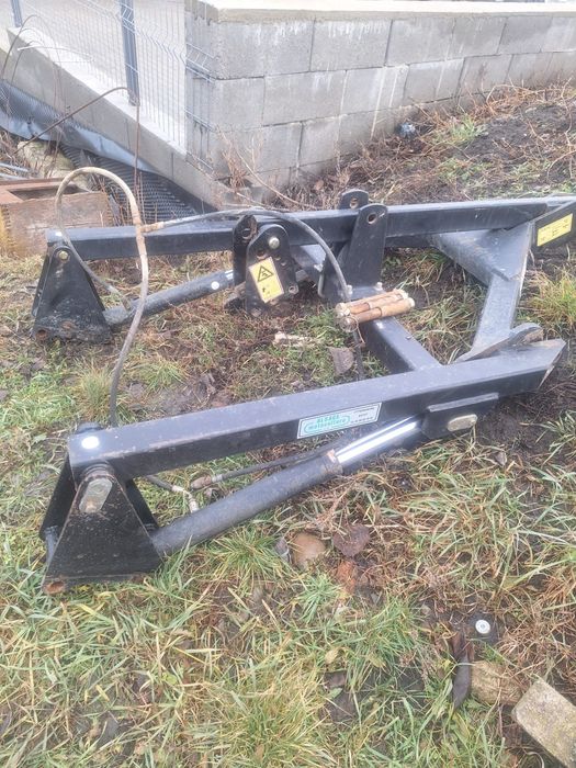 Vand suport pentru semanatoare Maschio si Kuhn